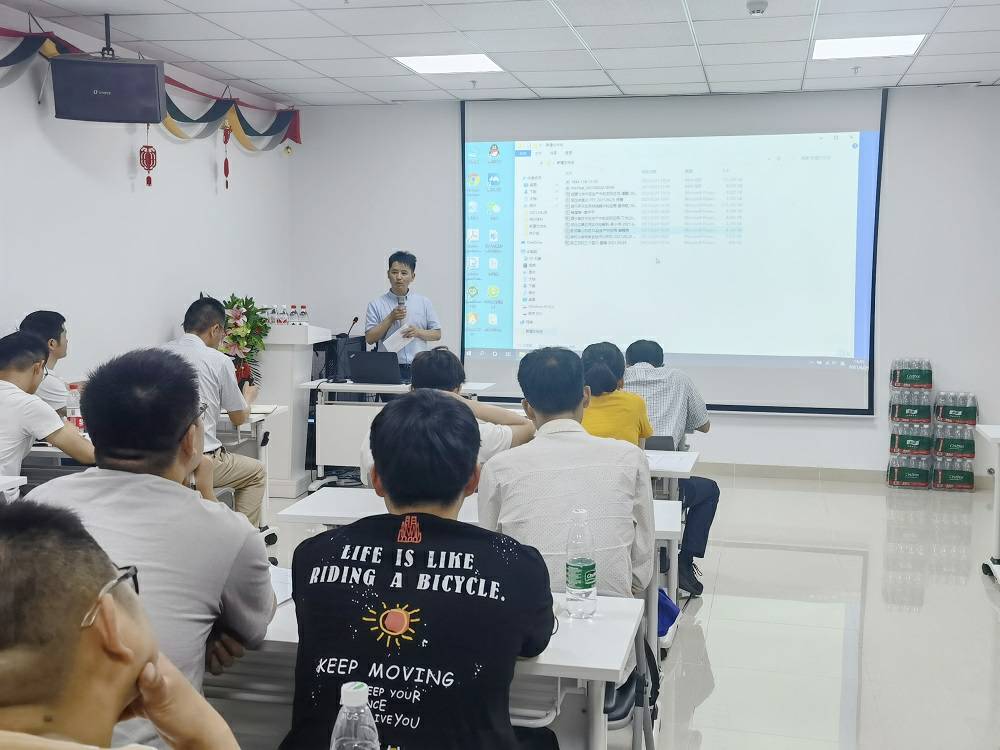 1625468117.jpg 杭州凌霄持续发展咨询有限公司药业技术交流会 (3) - 副本.jpg